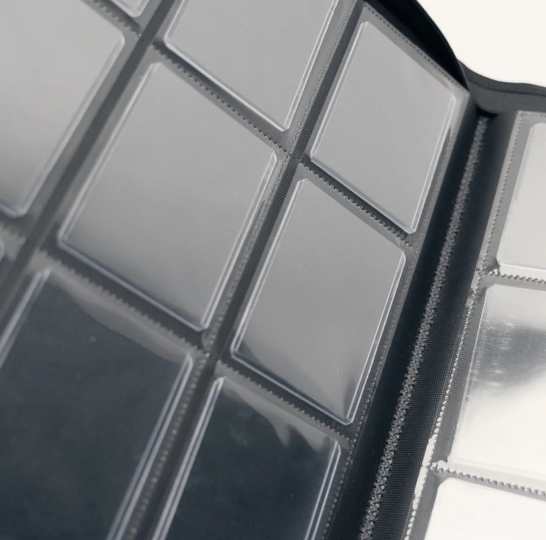 Gemloader - 9 Pocket Premium Toploader Verzamelmap